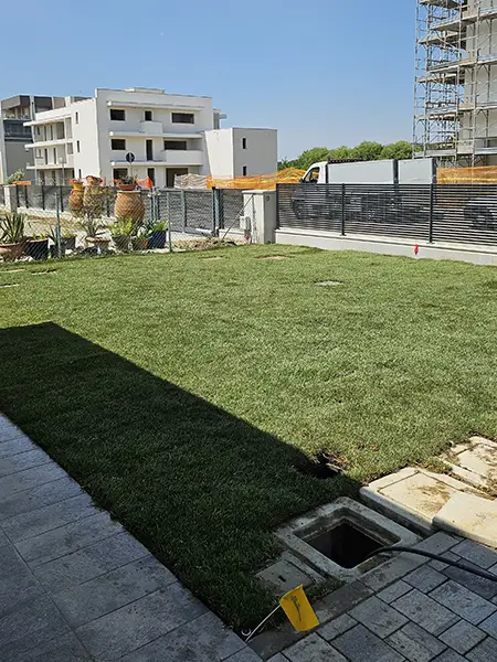 posa-manto-verde-e-fiori-a-bologna