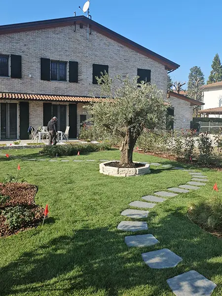 realizzazione-giardini-cortili-bologna-san-lazzaro